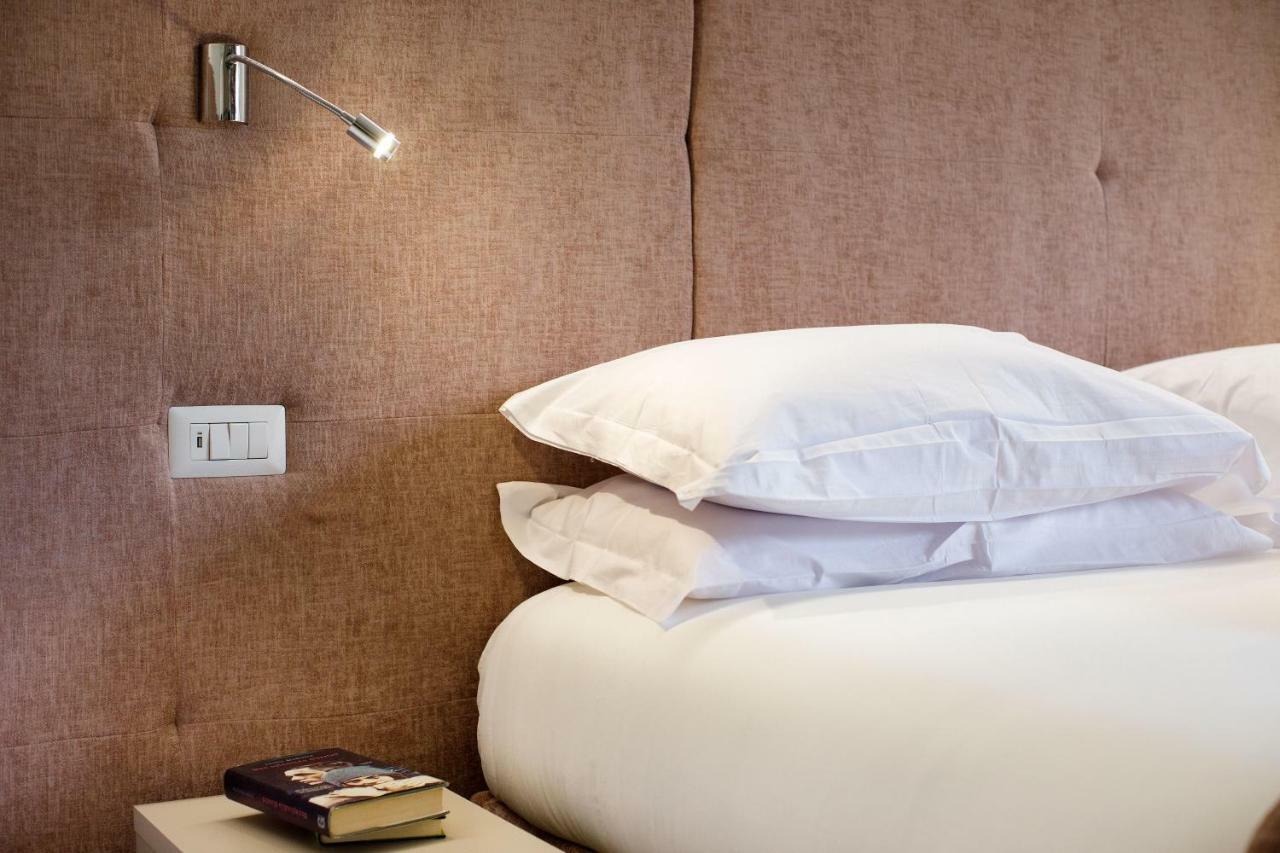 Le Muse Suite Sorrento Esterno foto