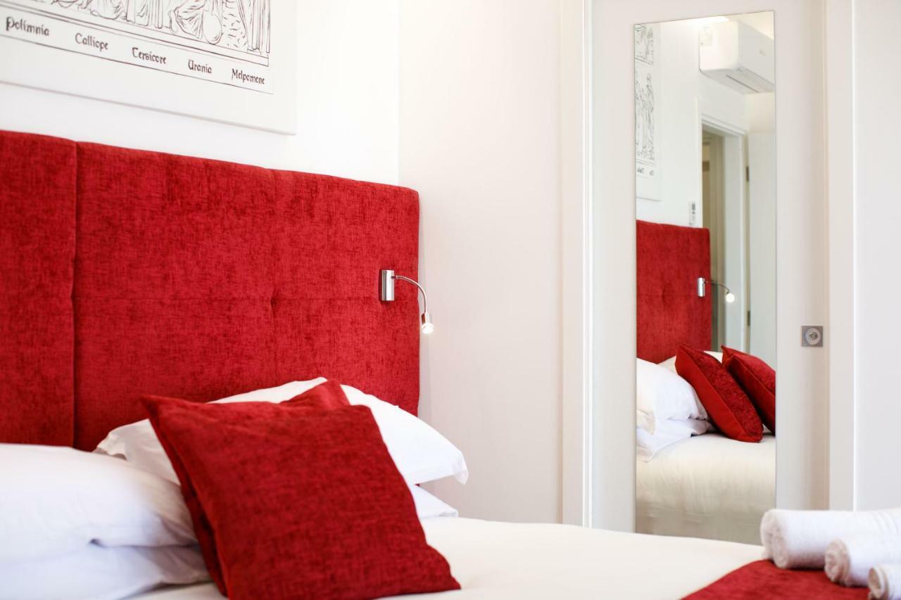 Le Muse Suite Sorrento Esterno foto
