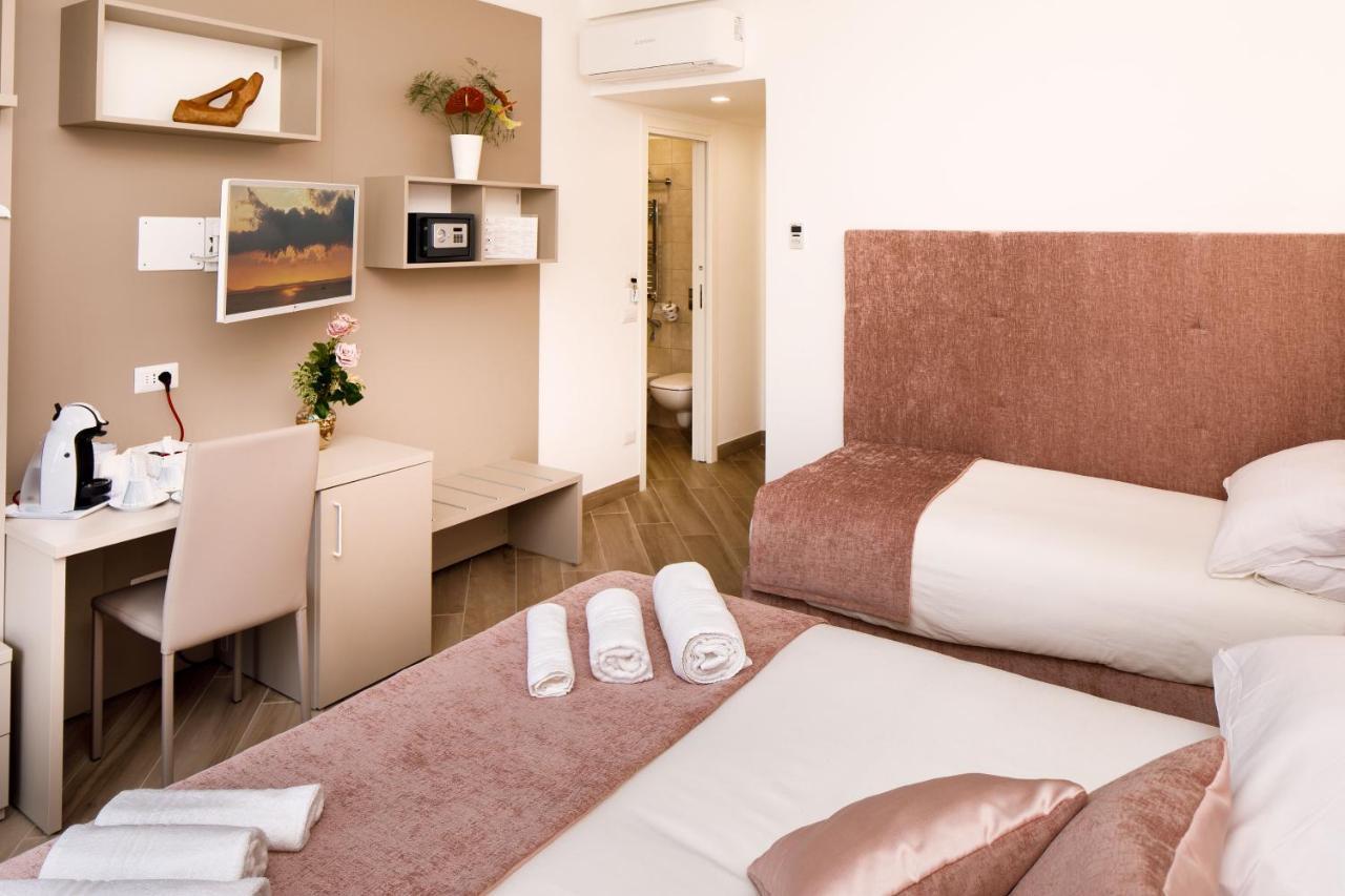 Le Muse Suite Sorrento Esterno foto